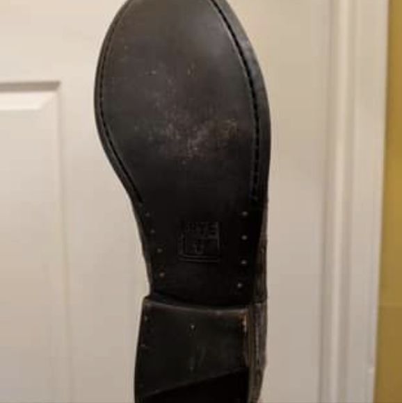 BRAND NEW Frye Melissa Distressed boots Size 8 - Picture 7 of 7